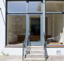 Einzelhandel in Berlin 630.000,00 € 94.05 m²