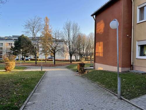 Foto - Wohnung zum Mieten in Rödental 353,16 € 75.7 m²