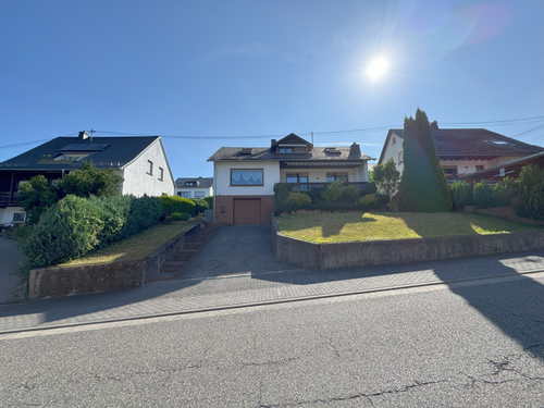 Foto - Haus zum Kaufen in Kleinmaischeid 329.000,00 € 200 m²