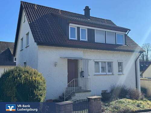 Foto - Haus zum Kaufen in Besigheim 485.000,00 € 133.64 m²