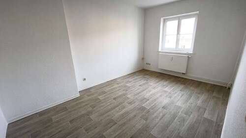 Foto - Wohnung zum Mieten in Brandenburg an der Havel 327,00 € 40.83 m²