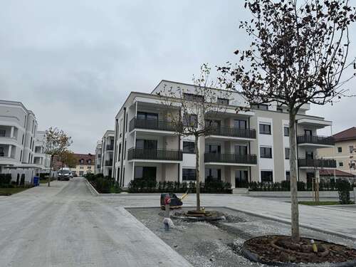 Foto - Wohnung zum Mieten in Plattling 1.100,00 € 89.8 m²