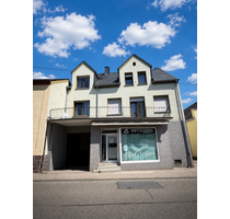 Haus zum Kaufen in Mülheim-Kärlich 310.000,00 € 196 m²