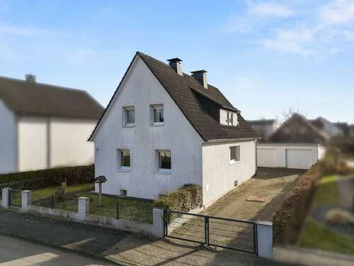 Foto - Haus zum Kaufen in Schlangen 239.000,00 € 129.03 m²