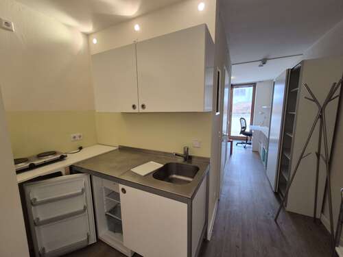 Foto - Wohnung zum Mieten in Dresden 355,00 € 21 m²