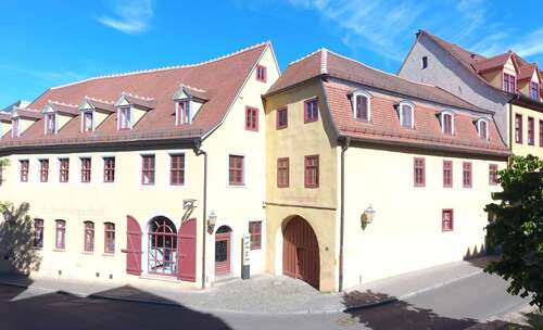 Foto - Wohnung zum Mieten in Halle 1.050,00 € 124 m²