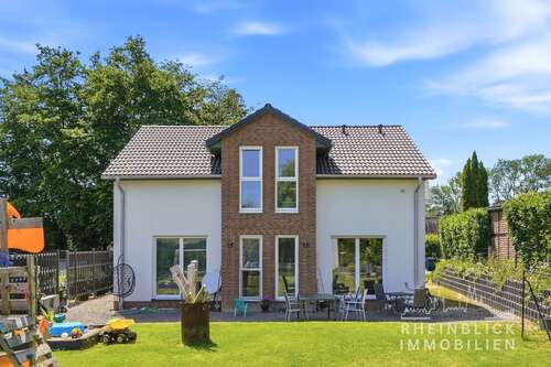 Foto - Haus zum Kaufen in Much 339.000,00 € 130 m²