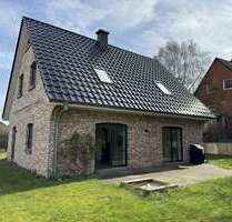Haus zum Mieten in Ottendorf 1.780,00 € 140 m²