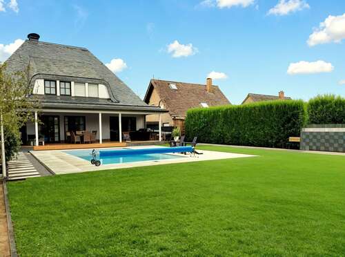 Foto - Haus zum Kaufen in Zülpich Wichterich 695.000,00 € 247 m²