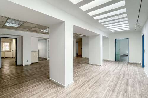 Foto - Büro in Bochum 2.862,00 € 350 m²