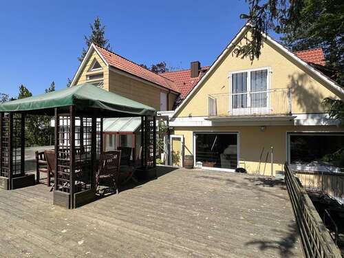 Foto - Haus zum Kaufen in Hannover Isernhagen-Süd 850.000,00 € 370 m²