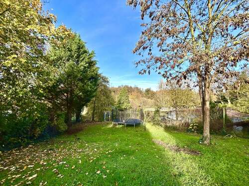 Foto - Haus zum Kaufen in Linkenheim-Hochstetten 399.500,00 € 125 m²