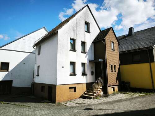 Foto - Haus zum Kaufen in Mengerskirchen 98.000,00 € 62 m²