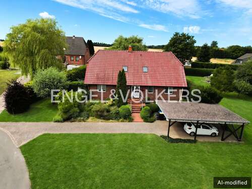 Foto - Haus zum Kaufen in Sukow-Levitzow 325.000,00 € 195 m²