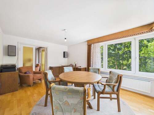 Foto - Haus zum Kaufen in Oberndorf am Neckar Aistaig 239.000,00 € 226 m²