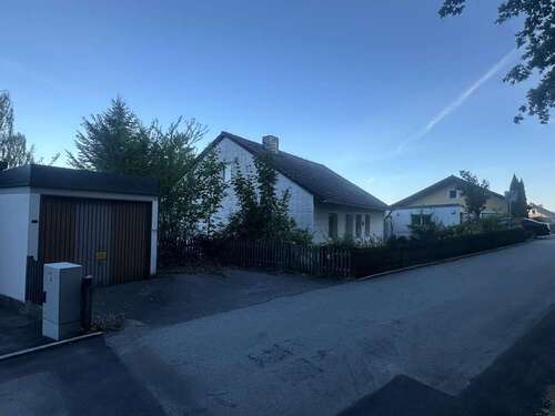 Foto - Haus zum Kaufen in Büchlberg 249.000,00 € 160 m²