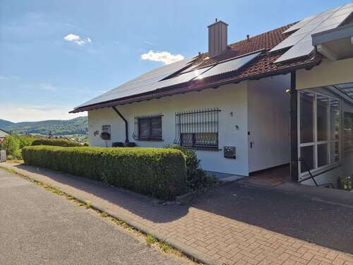 Foto - Haus zum Kaufen in Weilbach 580.000,00 € 517 m²