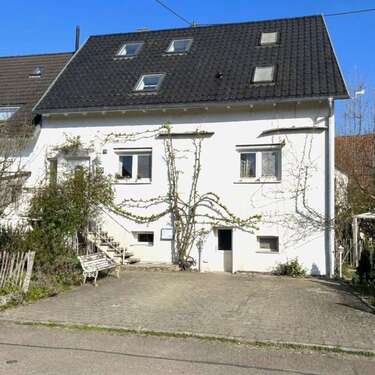 Foto - Haus zum Kaufen in Freiburg im Breisgau 695.000,00 € 181.18 m²