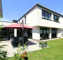 Haus zum Kaufen in Solingen 675.000,00 € 206.75 m²