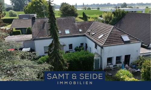 Foto - Haus zum Kaufen in Meerbusch 1.190.000,00 € 325 m²