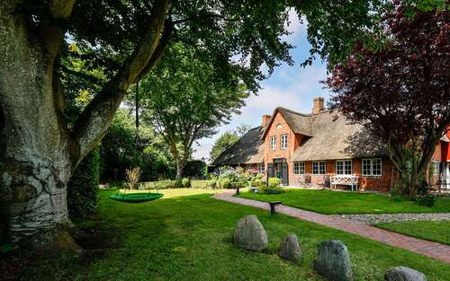 Foto - Haus zum Kaufen in Morsum 1.995.000,00 € 240 m²