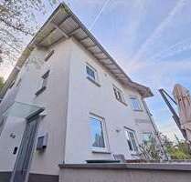 Haus zum Kaufen in Braubach 625.000,00 € 241 m²