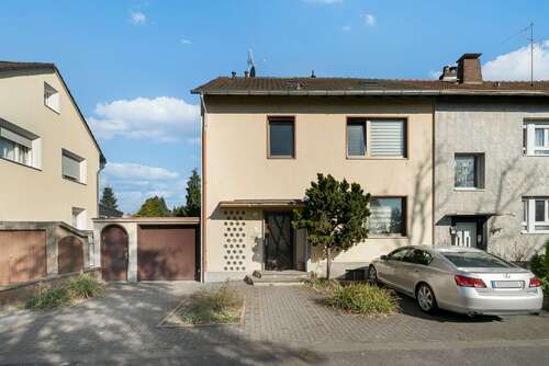 Foto - Haus zum Kaufen in Köln 645.000,00 € 183 m²