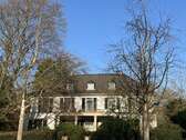 Haus zum Kaufen in Krefeld 2.400.000,00 € 650 m²