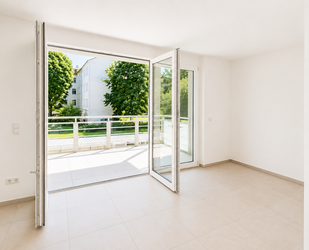 Wohnung zum Mieten in Berlin 1.757,64 € 95.42 m²