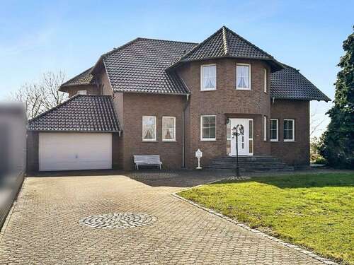 Foto - Haus zum Kaufen in Geilenkirchen 785.000,00 € 309 m²