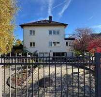 Haus zum Kaufen in Markkleeberg 1.900.000,00 € 490 m²
