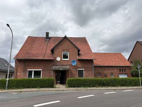 Foto - Haus zum Kaufen in Lüdersfeld 150.000,00 € 120 m²