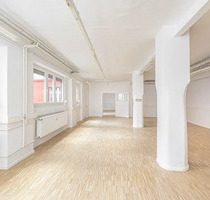 Büro in Berlin 4.575,00 € 305 m²