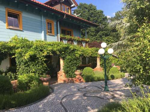 Foto - Haus zum Kaufen in Landshut 895.000,00 € 238 m²