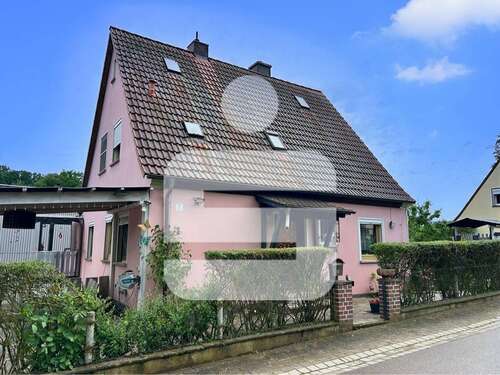 Foto - Haus zum Kaufen in Burghaslach 349.000,00 € 114 m²