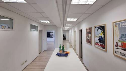 Foto - Büro in München Taufkirchen 2.150,00 € 220 m²