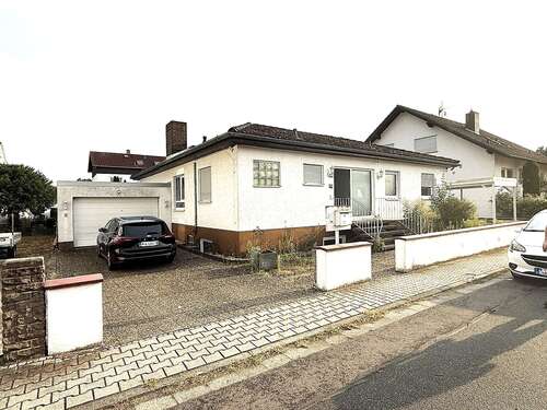 Foto - Haus zum Kaufen in Riedstadt-Leeheim 497.500,00 € 151.41 m²