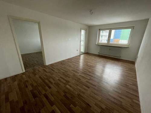 Foto - Wohnung zum Mieten in Erlangen 693,16 € 68.05 m²