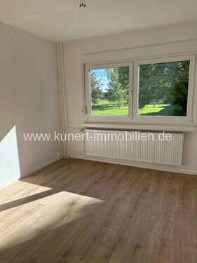 Foto - Wohnung zum Mieten in Halle (Saale) 399,00 € 58 m²