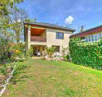 Haus zum Kaufen in Ottobrunn 1.395.000,00 € 241 m²