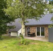 Haus zum Kaufen in Stedesand 240.000,00 € 89.74 m²