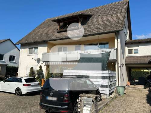 Foto - Haus zum Kaufen in Heßdorf 550.000,00 € 313 m²