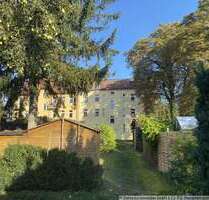 Haus zum Kaufen in Berlin 1.097.000,00 € 590 m²