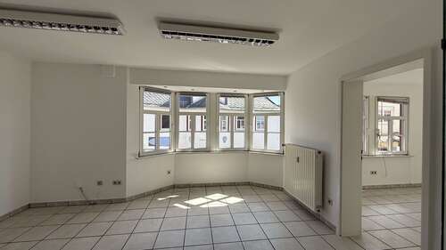 Foto - Büro in Usingen, Hochtaunuskreis 774,00 € 86 m²