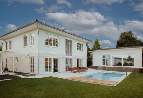 Foto - Haus zum Kaufen in Krumbach 1.850.000,00 € 200 m²