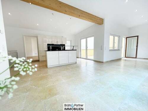 Foto - Haus zum Kaufen in Nierstein 689.000,00 € 210 m²