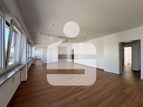 Foto - Büro in Erlangen 449.000,00 € 202 m²