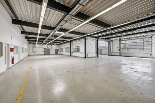 Foto - Halle in Jettingen 1.690.000,00 € 783.69 m²