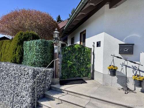 Foto - Haus zum Kaufen in Ruhmannsfelden 499.000,00 € 256 m²