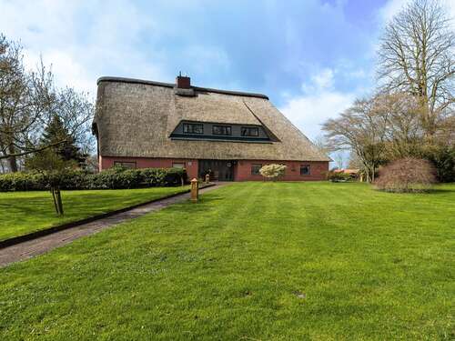 Foto - Haus zum Kaufen in Altenmoor 630.000,00 € 393 m²